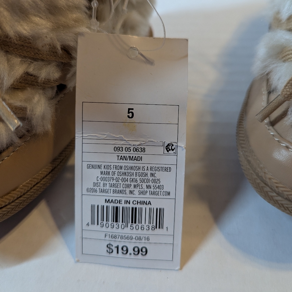 Genuine Kids By Oshkosh Toddler Boots Size 5 BNWT - Picture 7 of 11